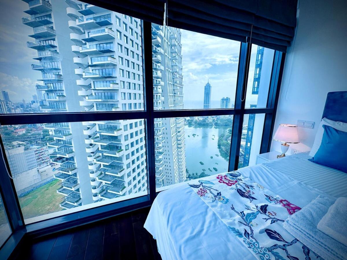 28th Floor Cosy In Twinpeaks With Stunning Beach&city View Apartment Colombo