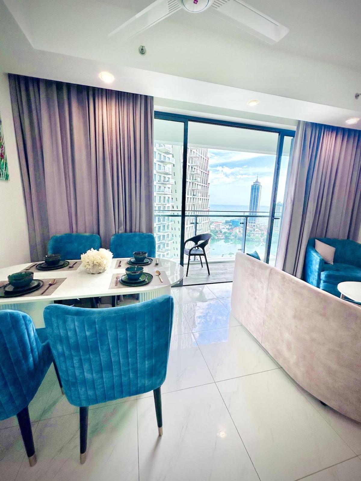 28th Floor Cosy In Twinpeaks With Stunning Beach&city View Colombo